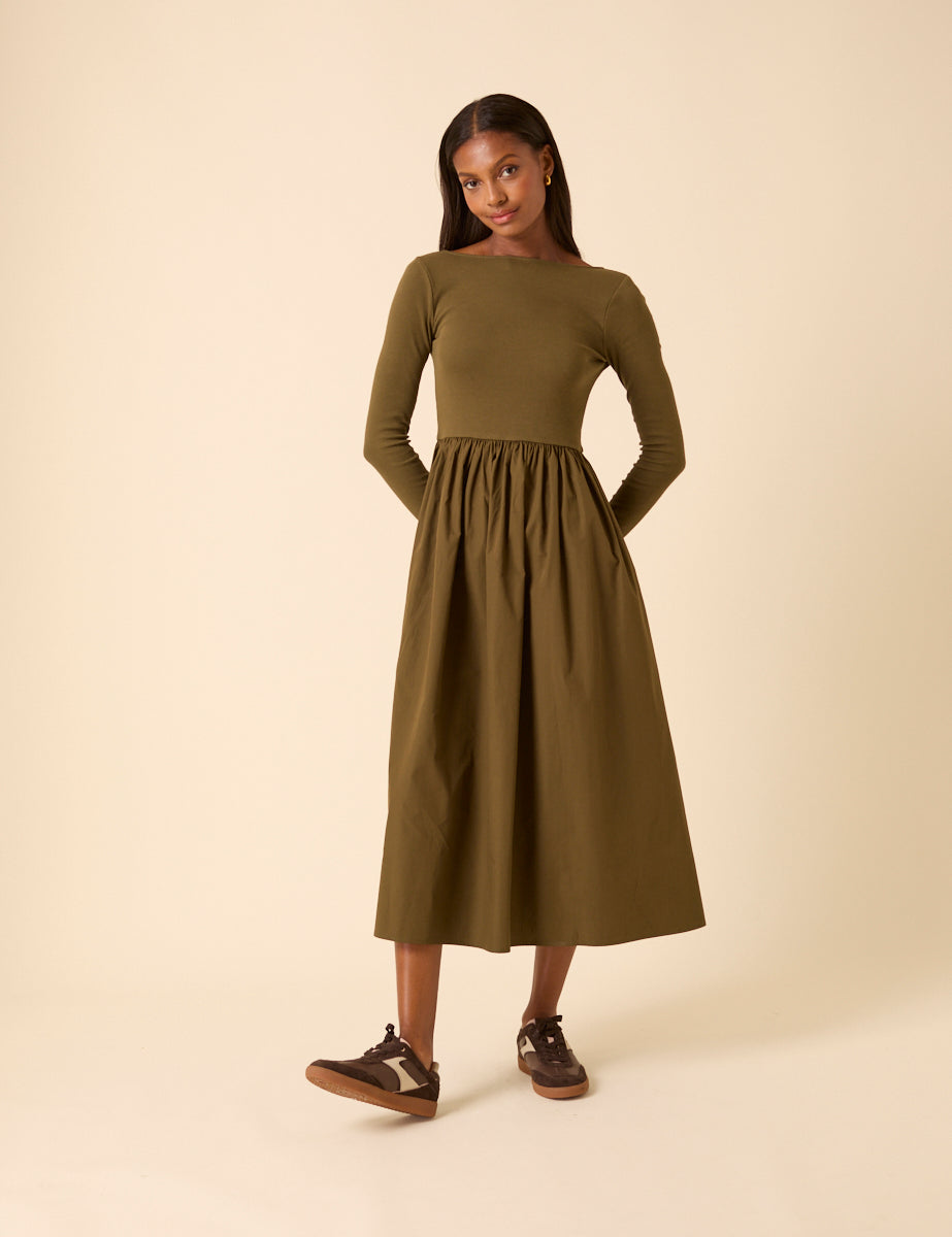 Green Scoop Neck A-Line Midi Dress