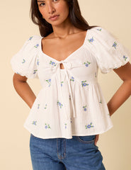 White Floral Embroidererd Puff Sleeve Top