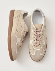 Alohas Rife Grain Cream Leather Trainers