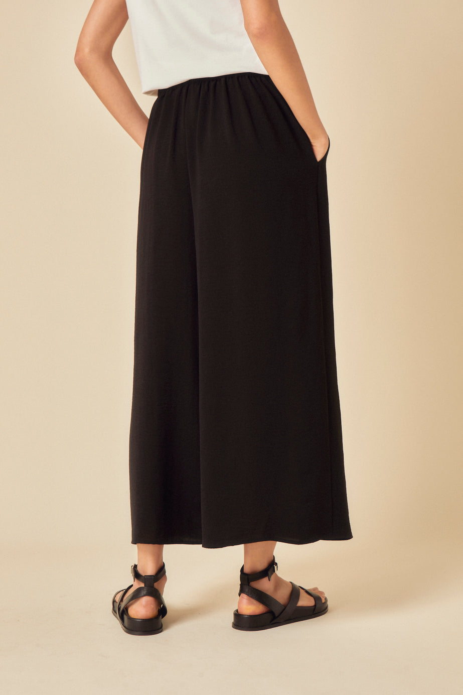 Black Wide Leg Cropped Zeena Trousers