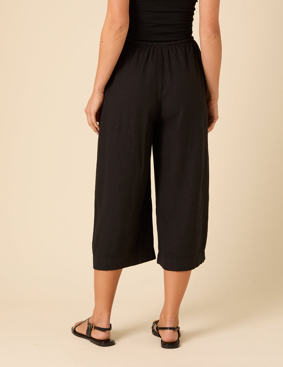Black Linen-blend Cropped Shona Trousers