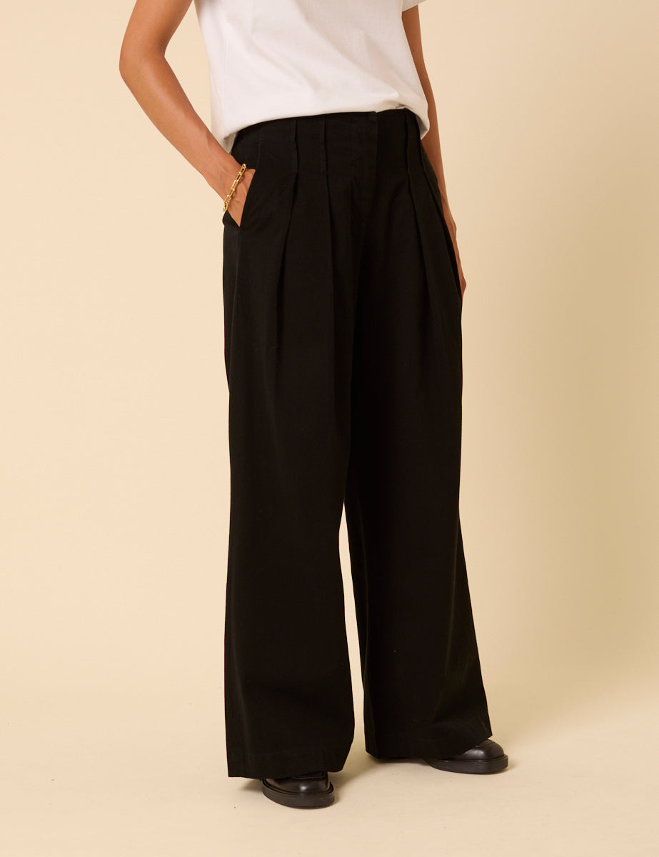 Black Pleated High-Waisted Trousers