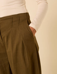 Green Pleated High-Waisted Trousers