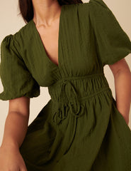 Green Short Sleeve Scottie Midi Dress