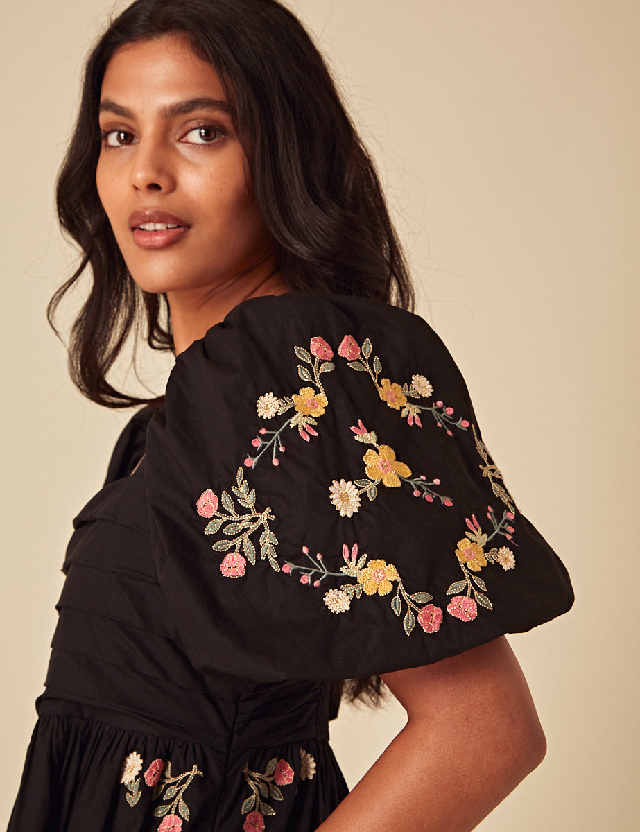 Elizabeth Scarlett Black Floral Embroidered Nova Midi Dress