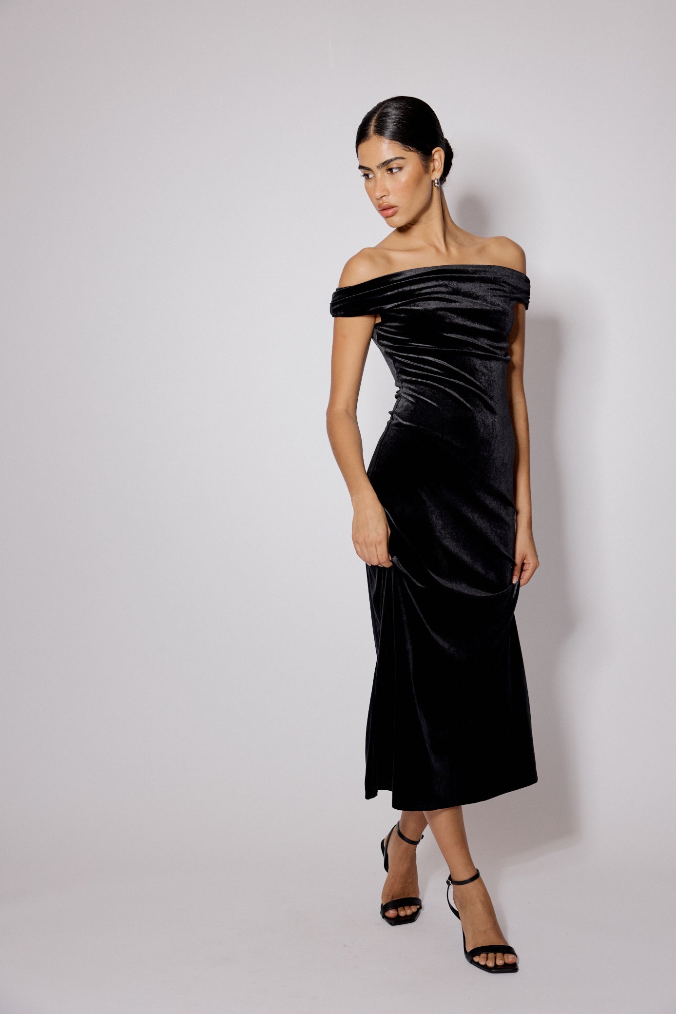Black Off Shoulder Velvet Pippa Maxi Dress