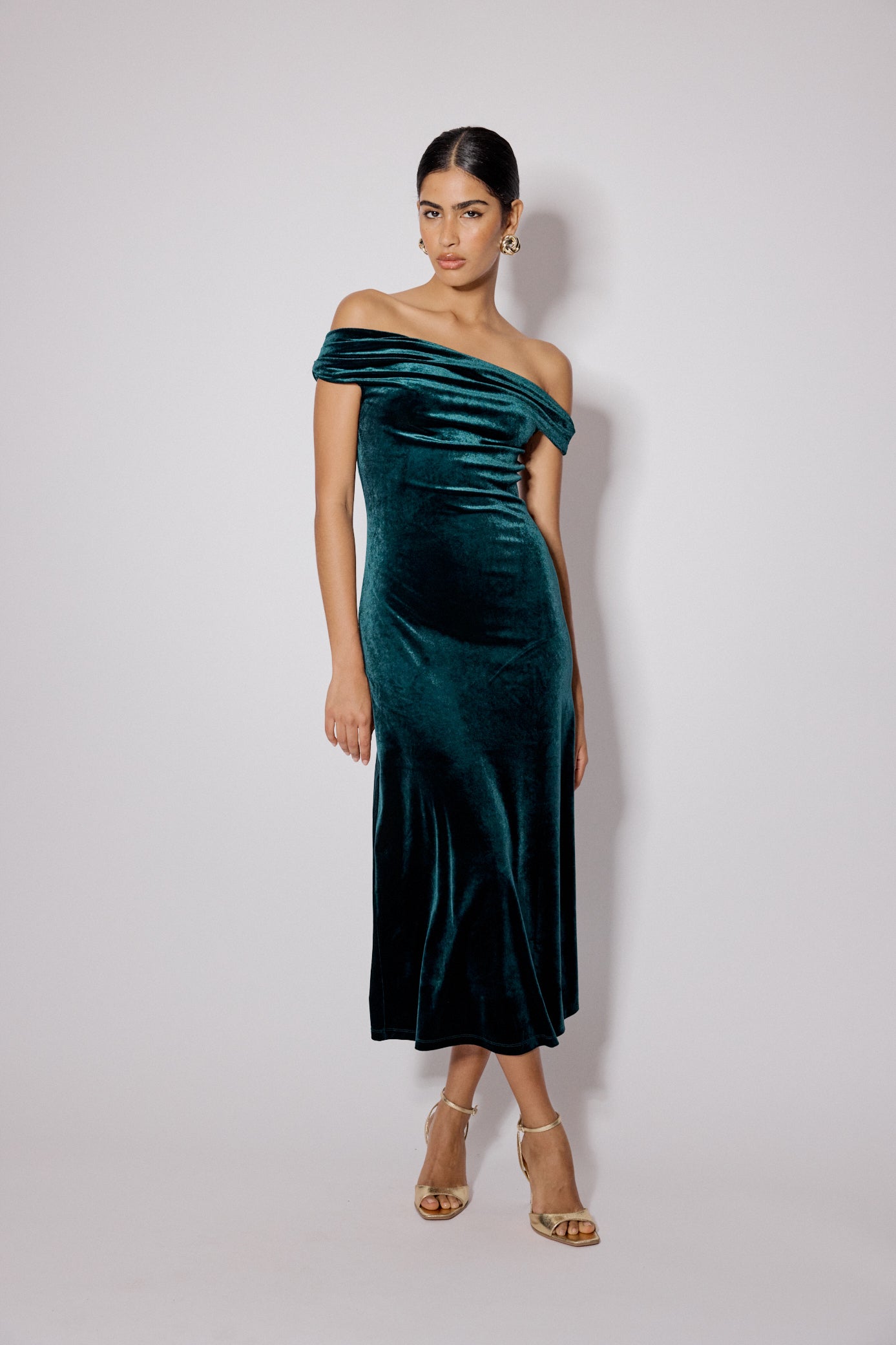 Green Off Shoulder Velvet Pippa Maxi Dress