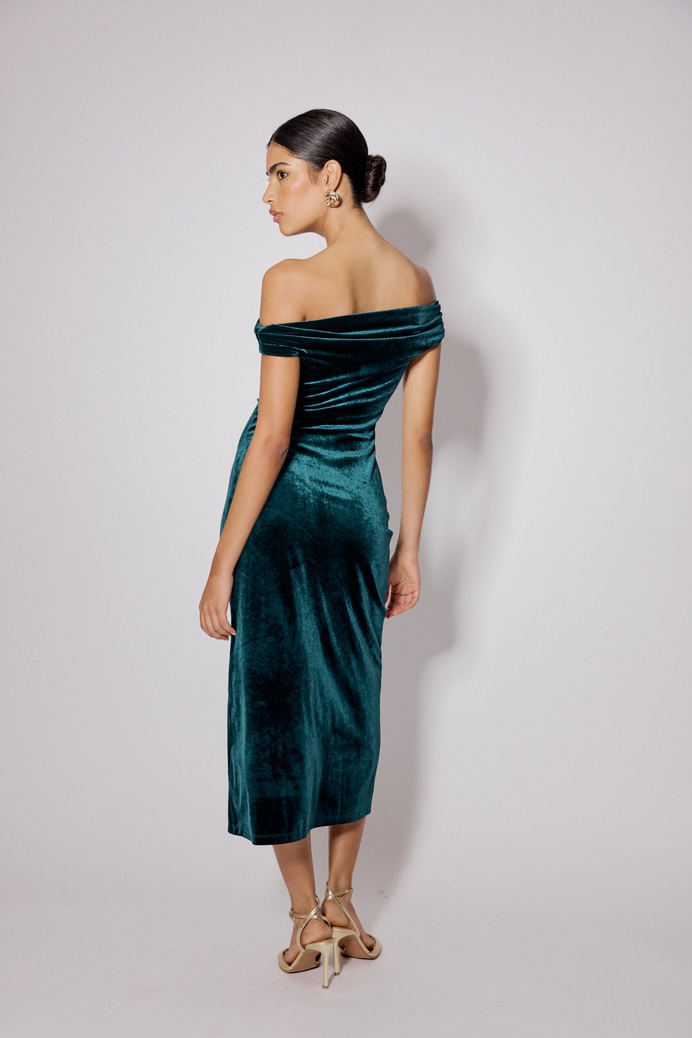 Green Off Shoulder Velvet Pippa Maxi Dress