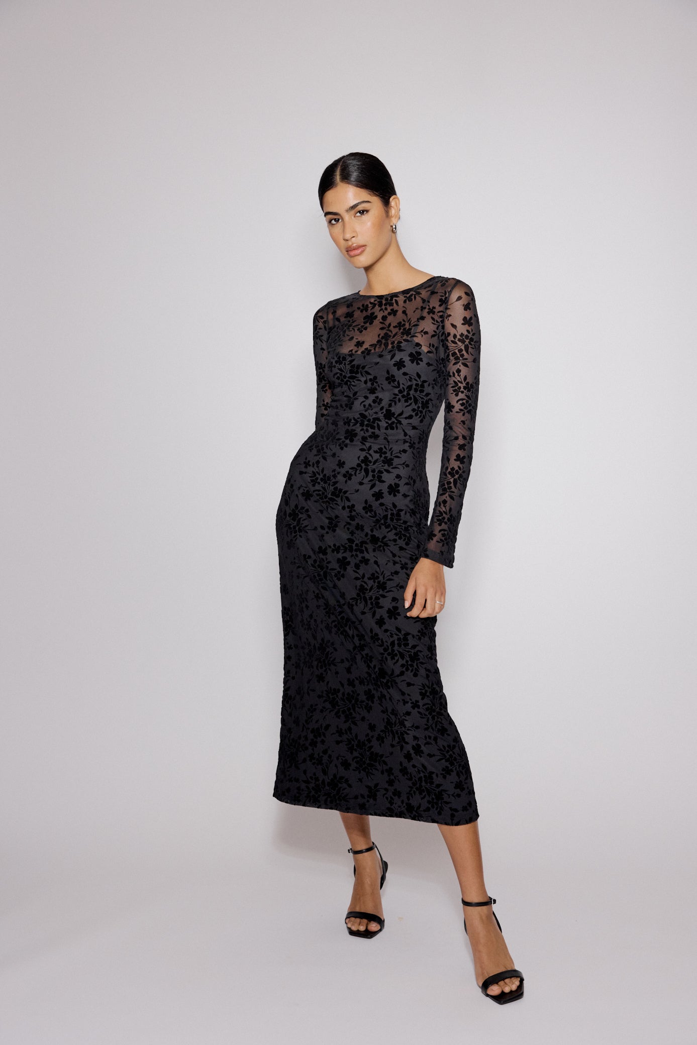 Black Floral Jaquard Velvet Long Sleeve Clarissa Midi Dress