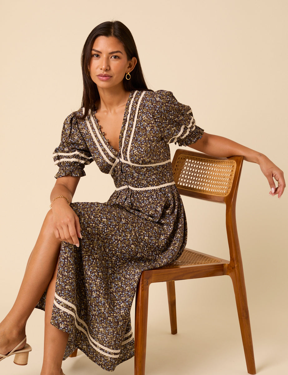 Brown Ditsy Floral Saffy Midi Dress