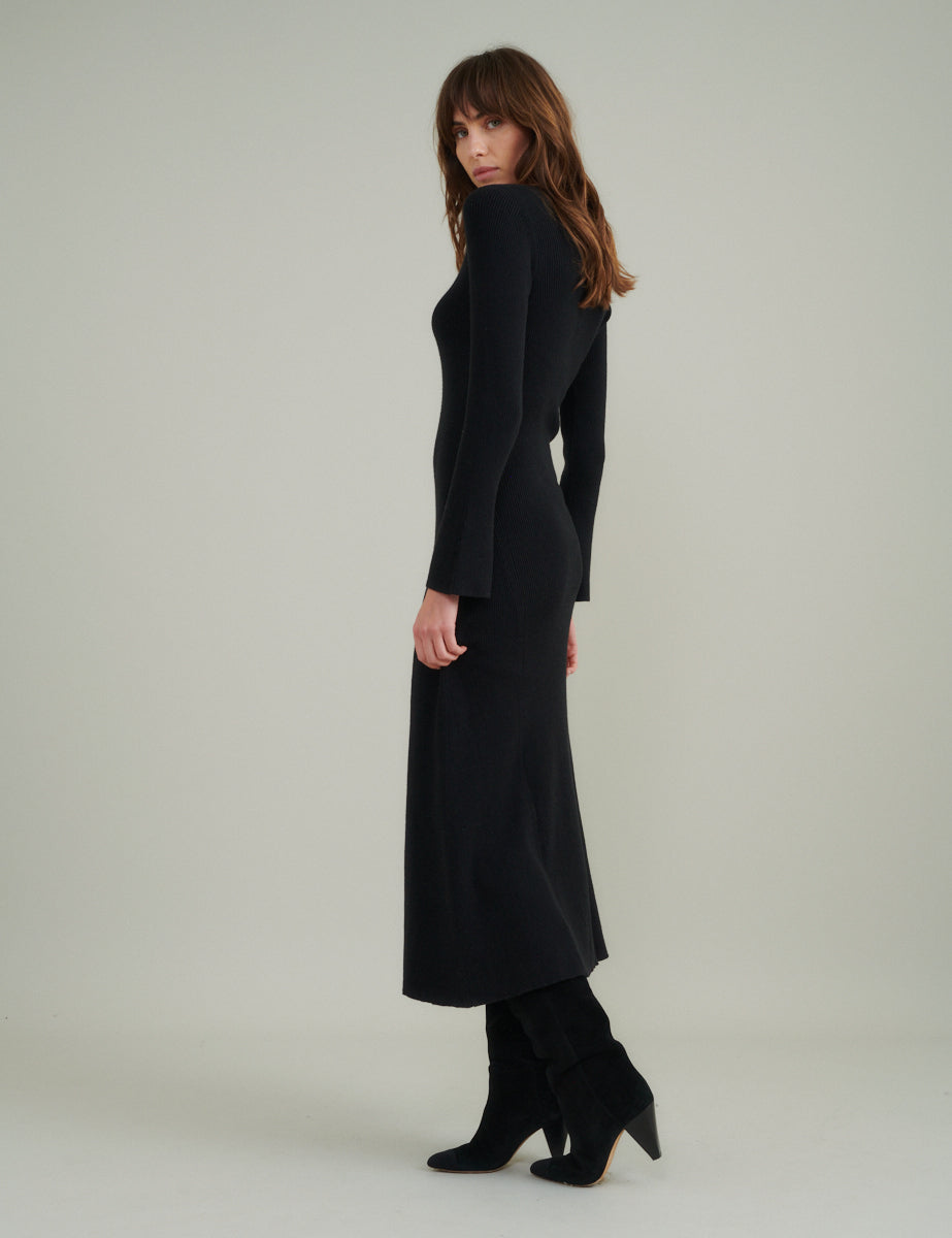 Black Knitted Scoop Neck Midi Dress