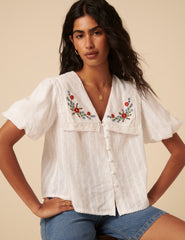 White Floral Embroidered Collar Blouse