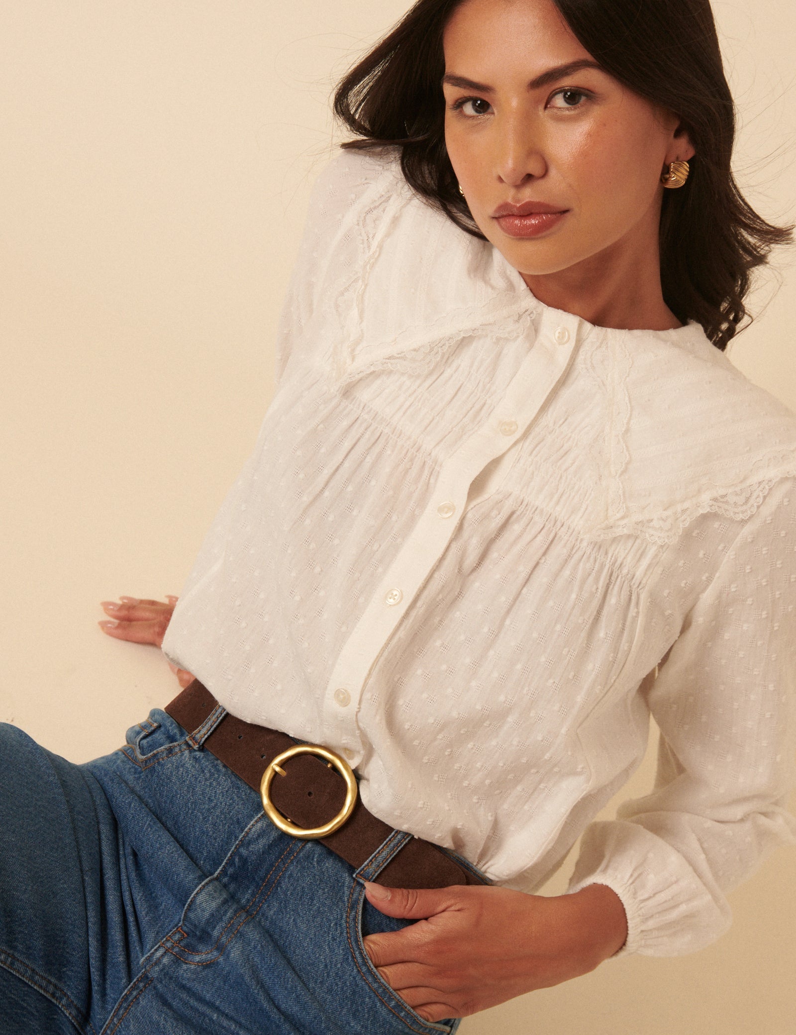 Brown Gold Circular Buckle Suede Belt