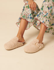 Cream Genuins Sheepskin Slippers
