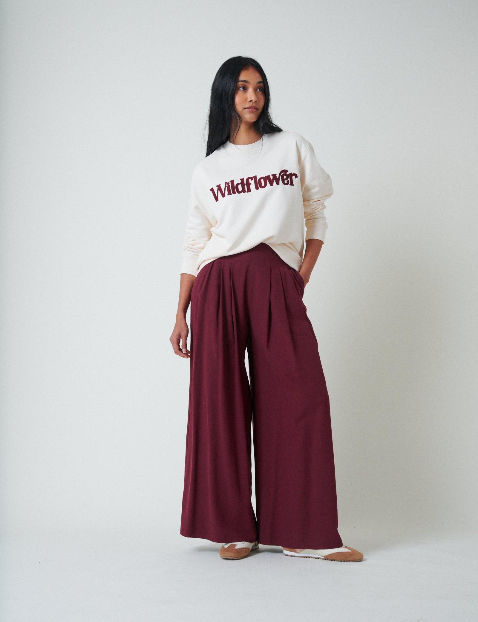 White Wildflower Sweatshirt