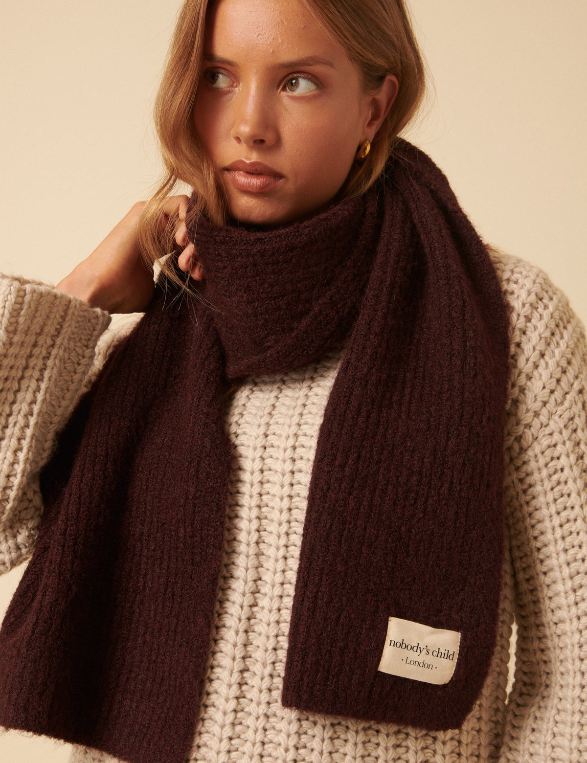 Burgundy Ribbed Scarf