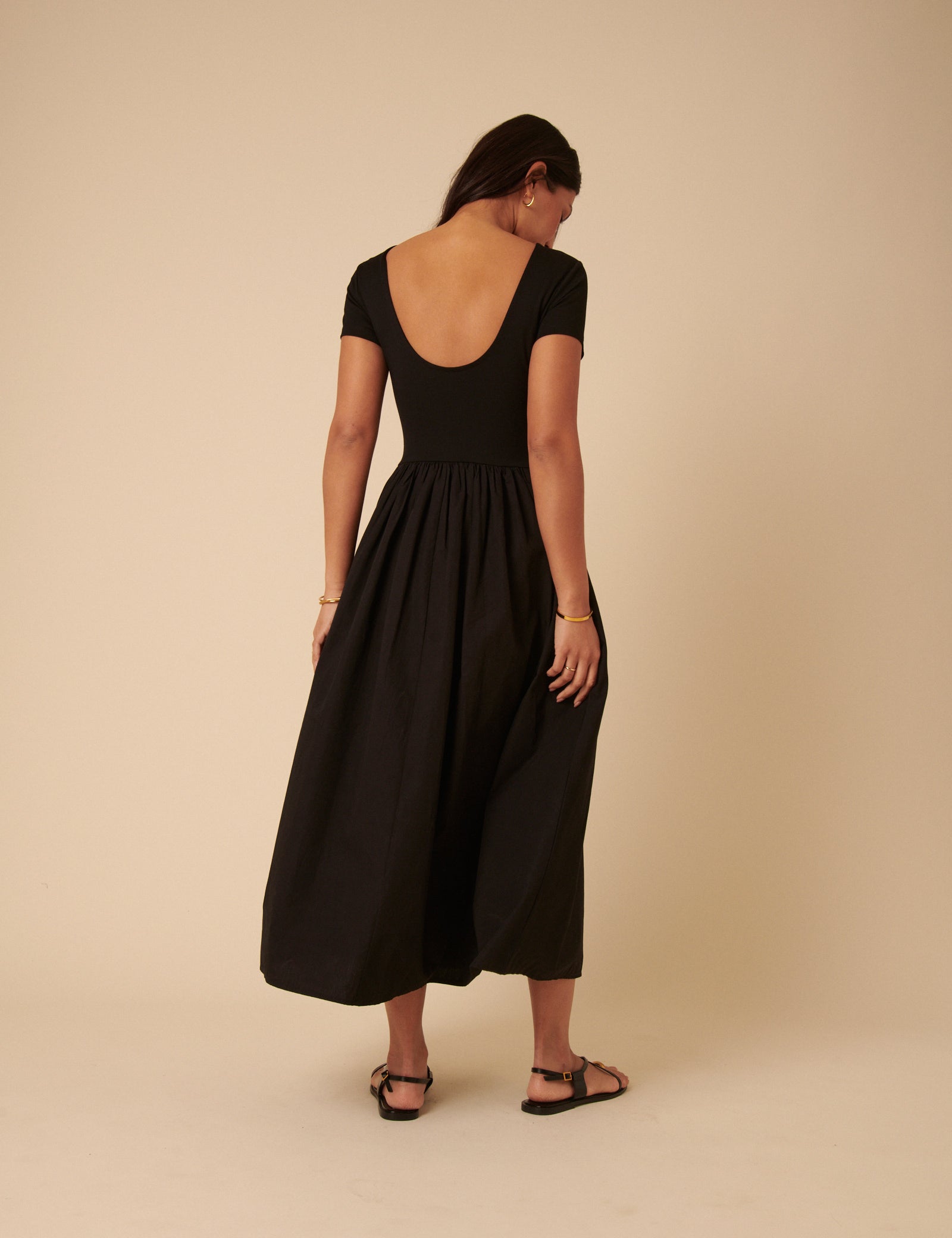 Black Short Sleeve A-line Sarah Midi Dress