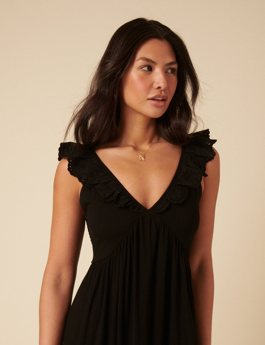 Black Jojo Sweetheart Maxi Dress