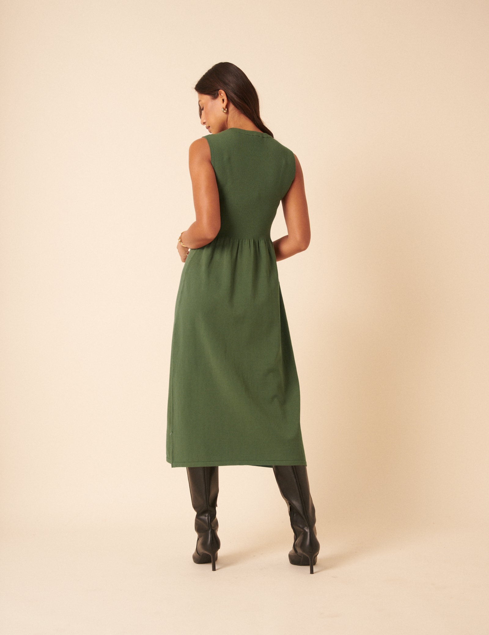 Green Sleeveless Knitted Midi Dress