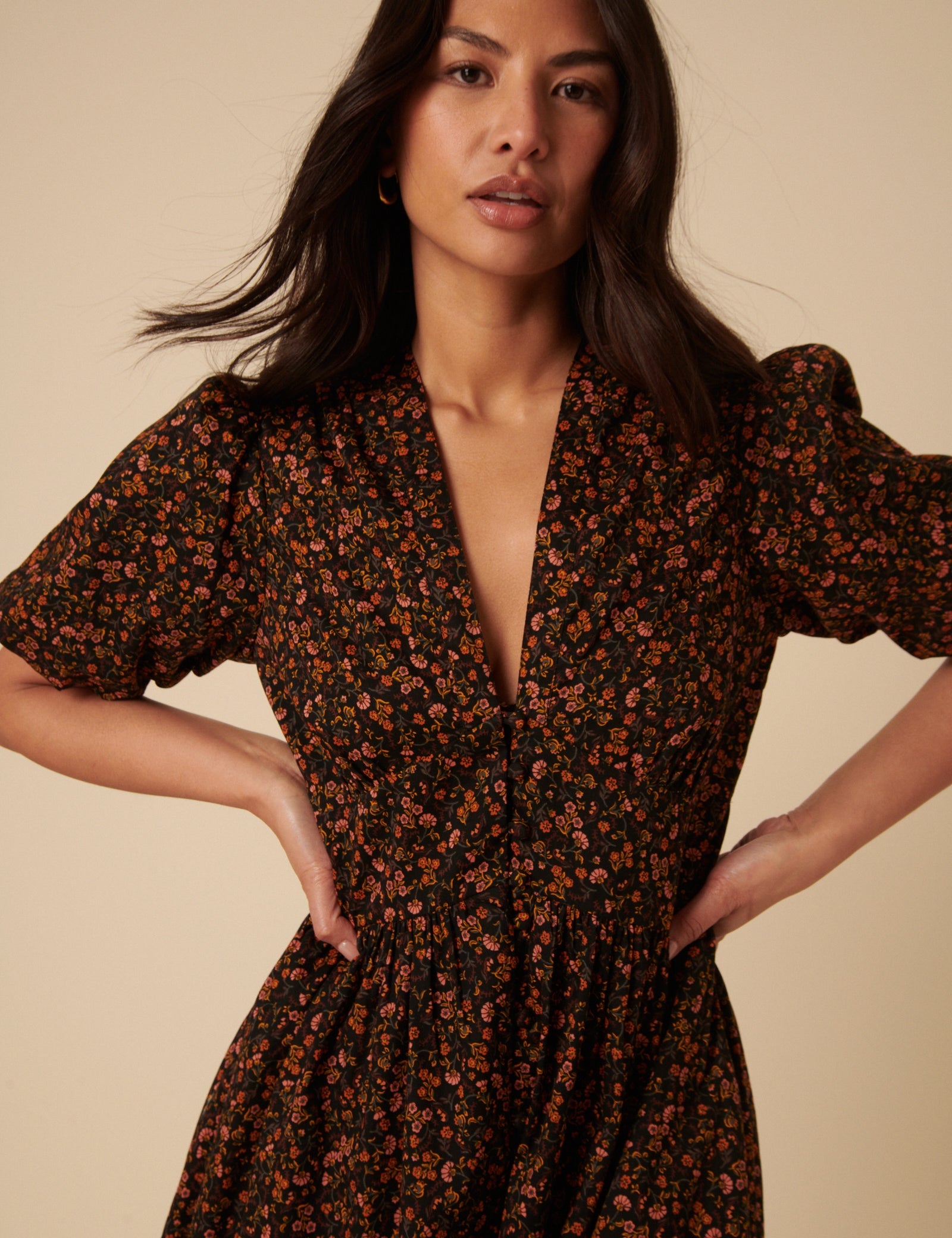 Black Ditsy Foral Starlight Midi Dress