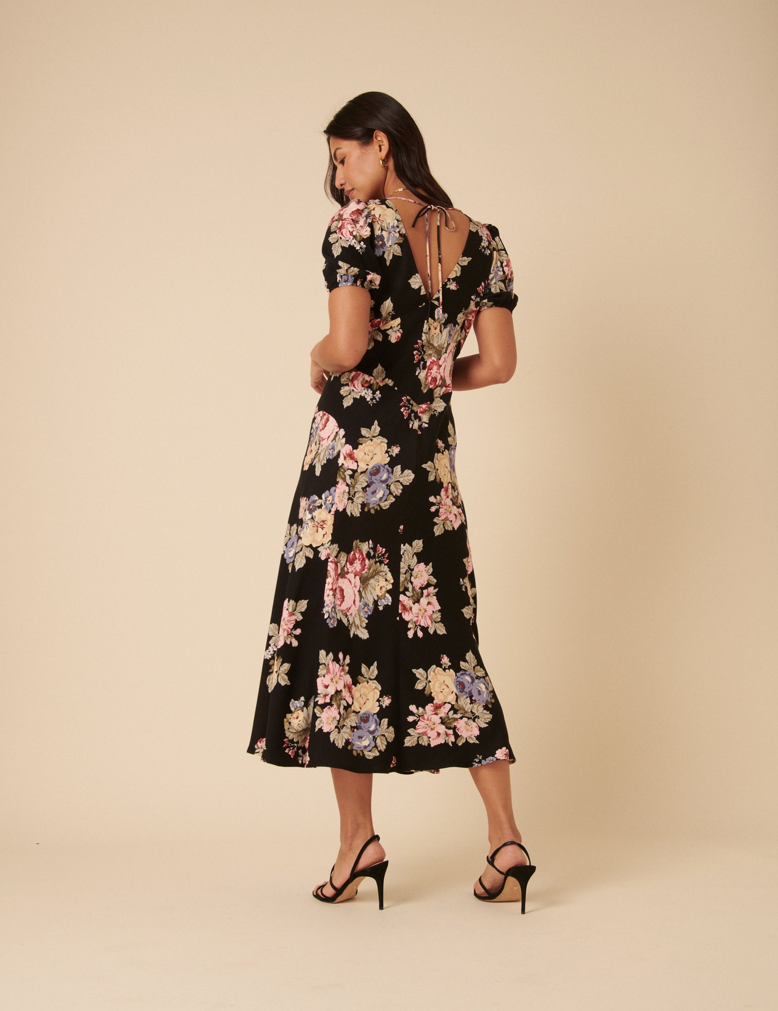 Black Floral Ella Midi Dess