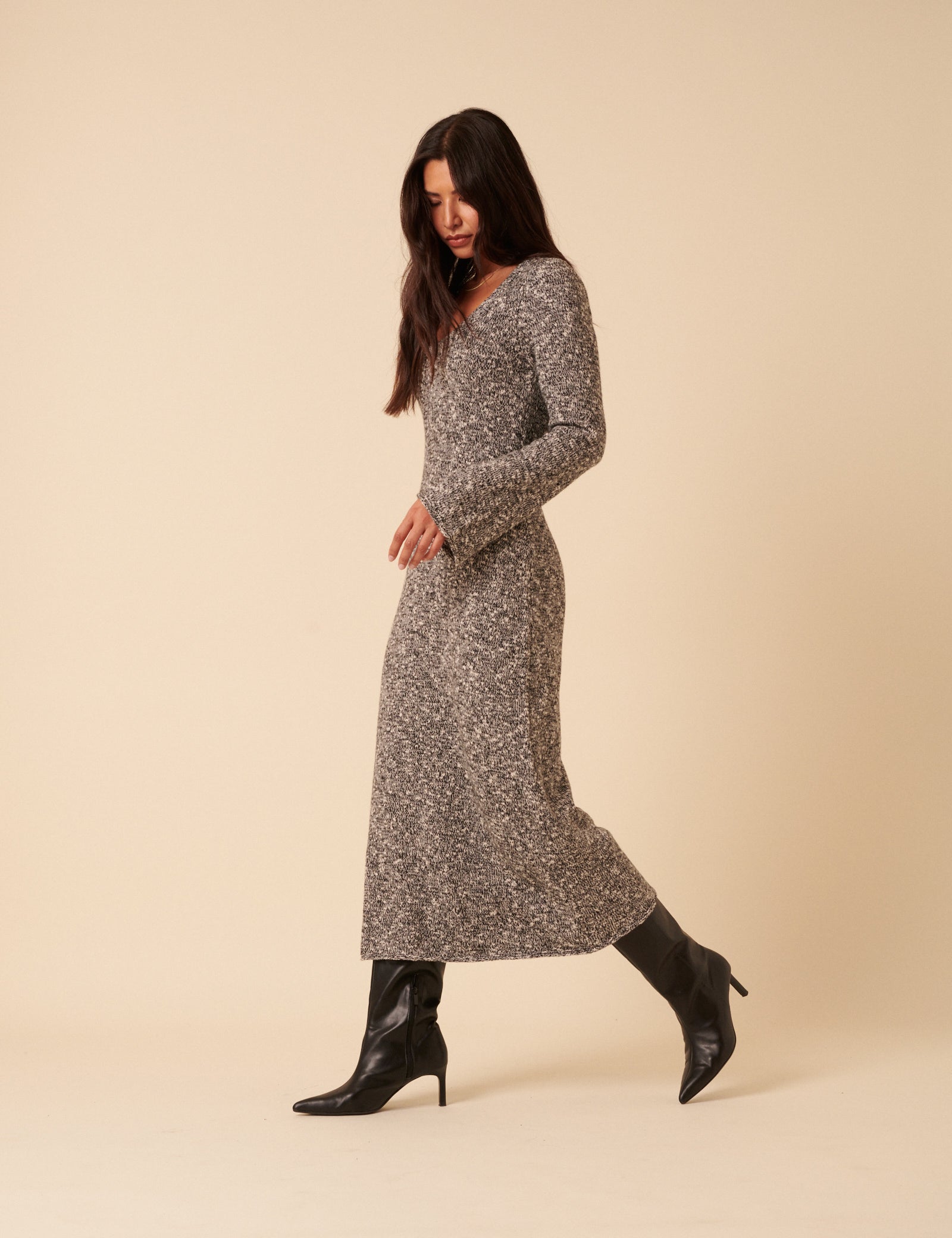 Grey And White Scoop Knitted Neck Midi Dress