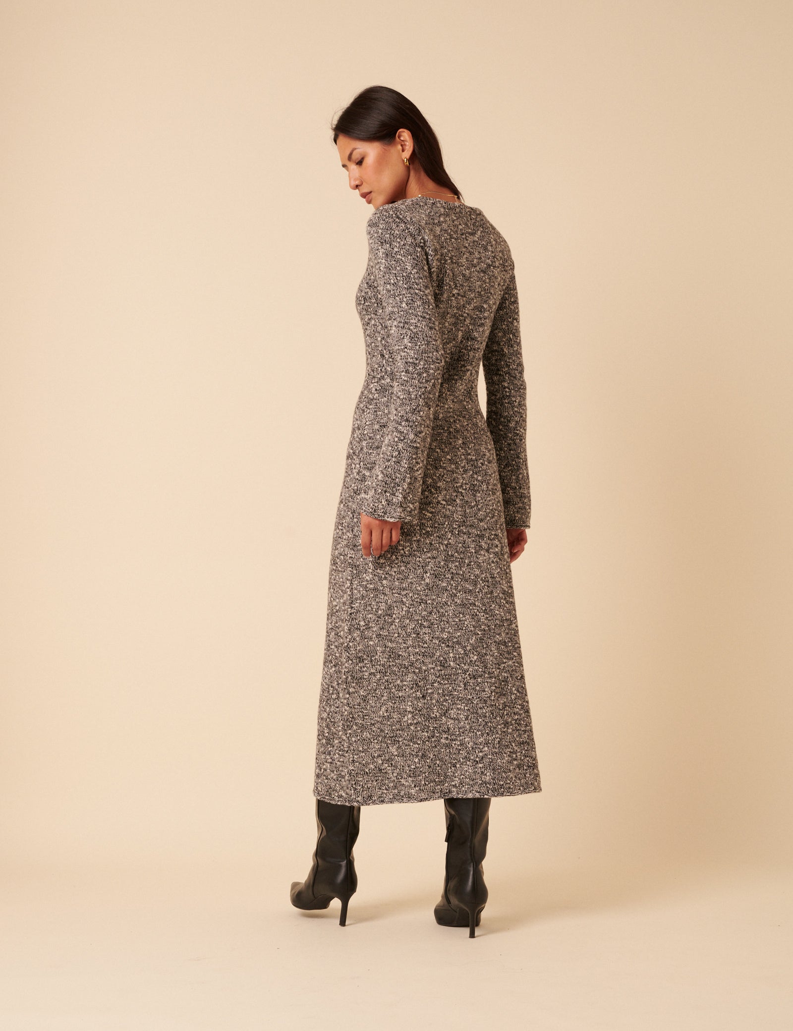 Grey And White Scoop Knitted Neck Midi Dress