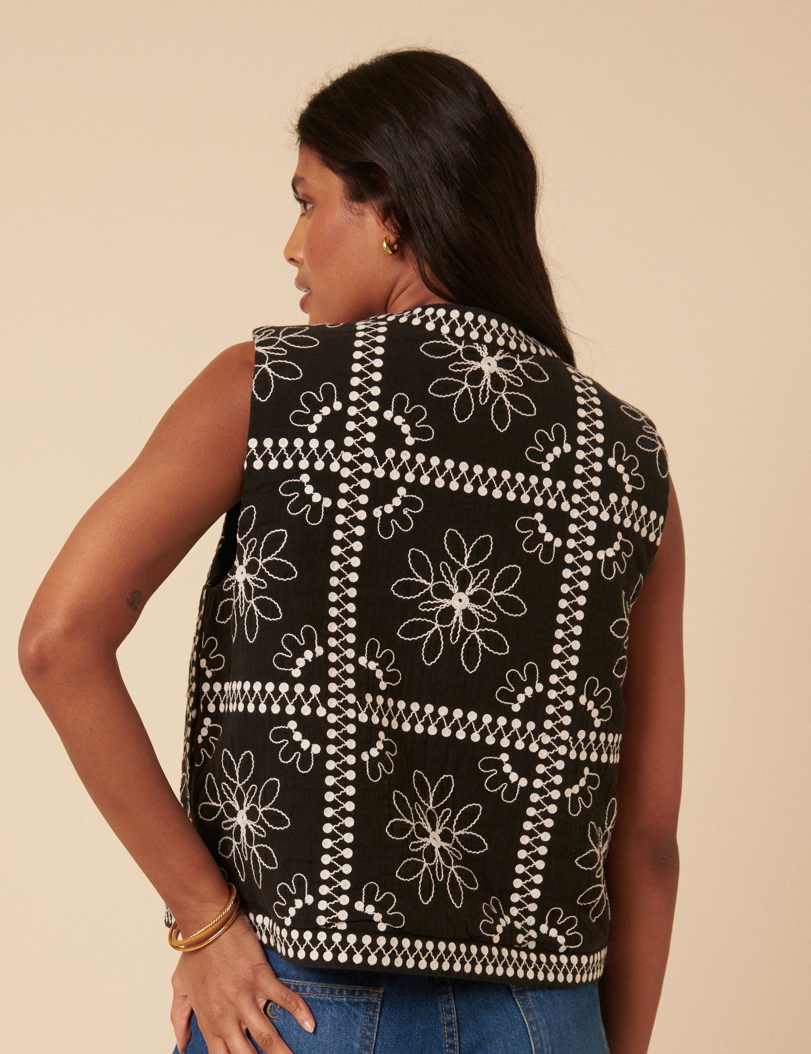 Black Floral Embroidered Gilet