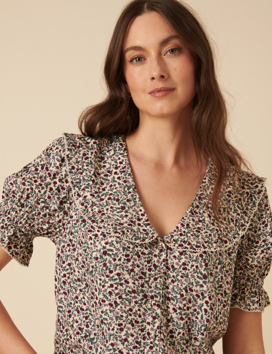 Ditsy Floral Short Sleeve Emmie Blouse