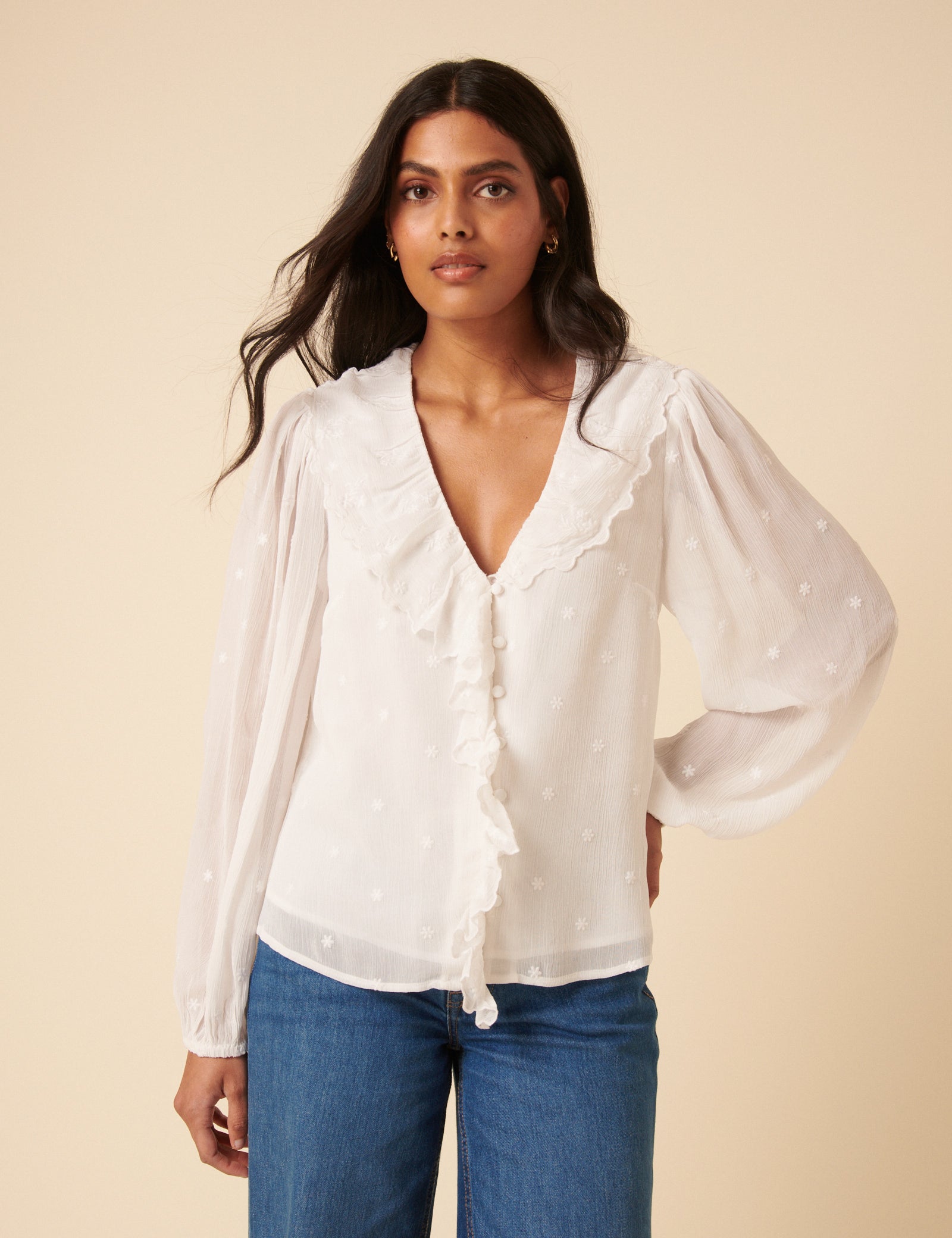 White Floral Embroidered Ruffle Collar Balloon Sleeve Blouse