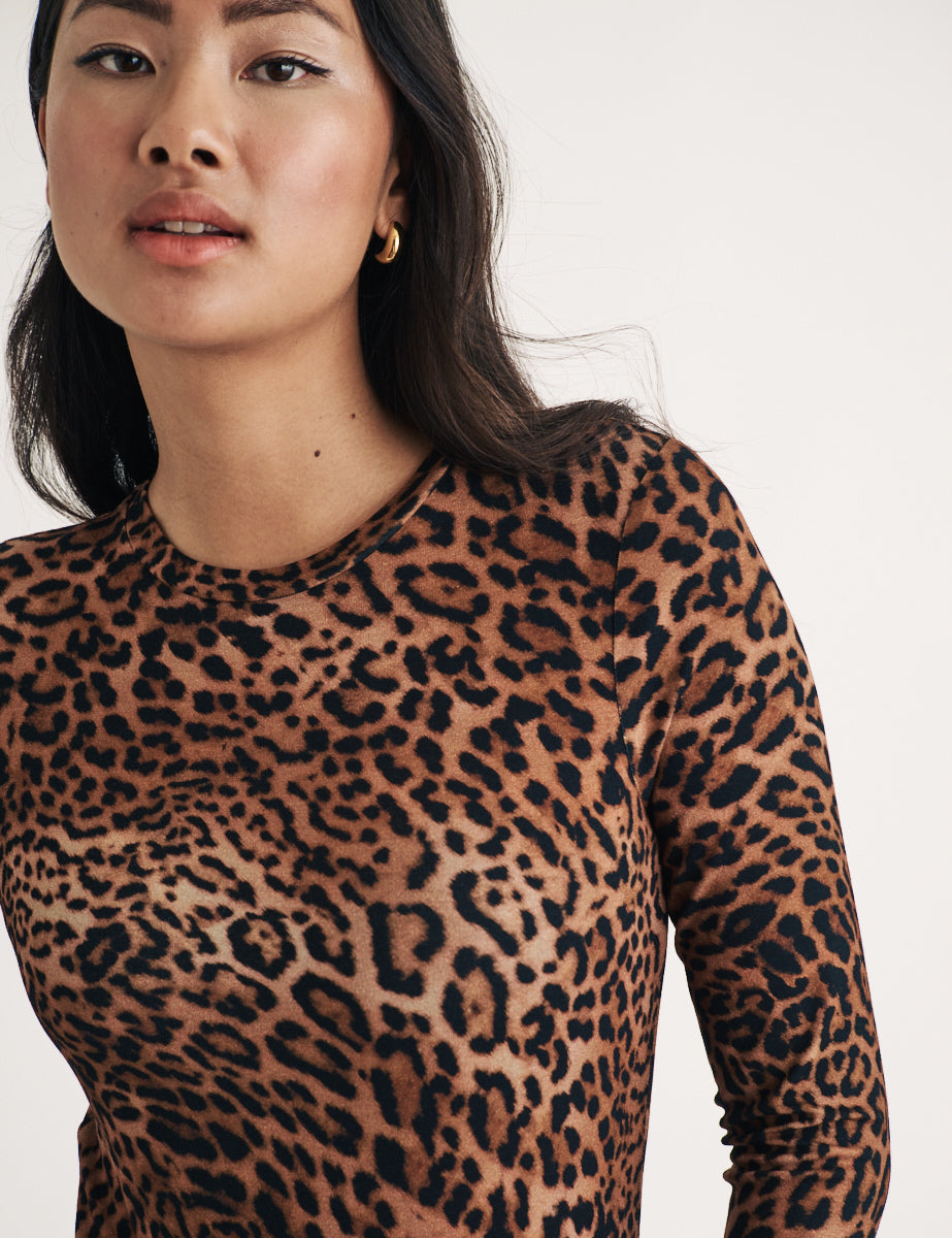 Leopard Print Crew Neck Long Sleeve Top
