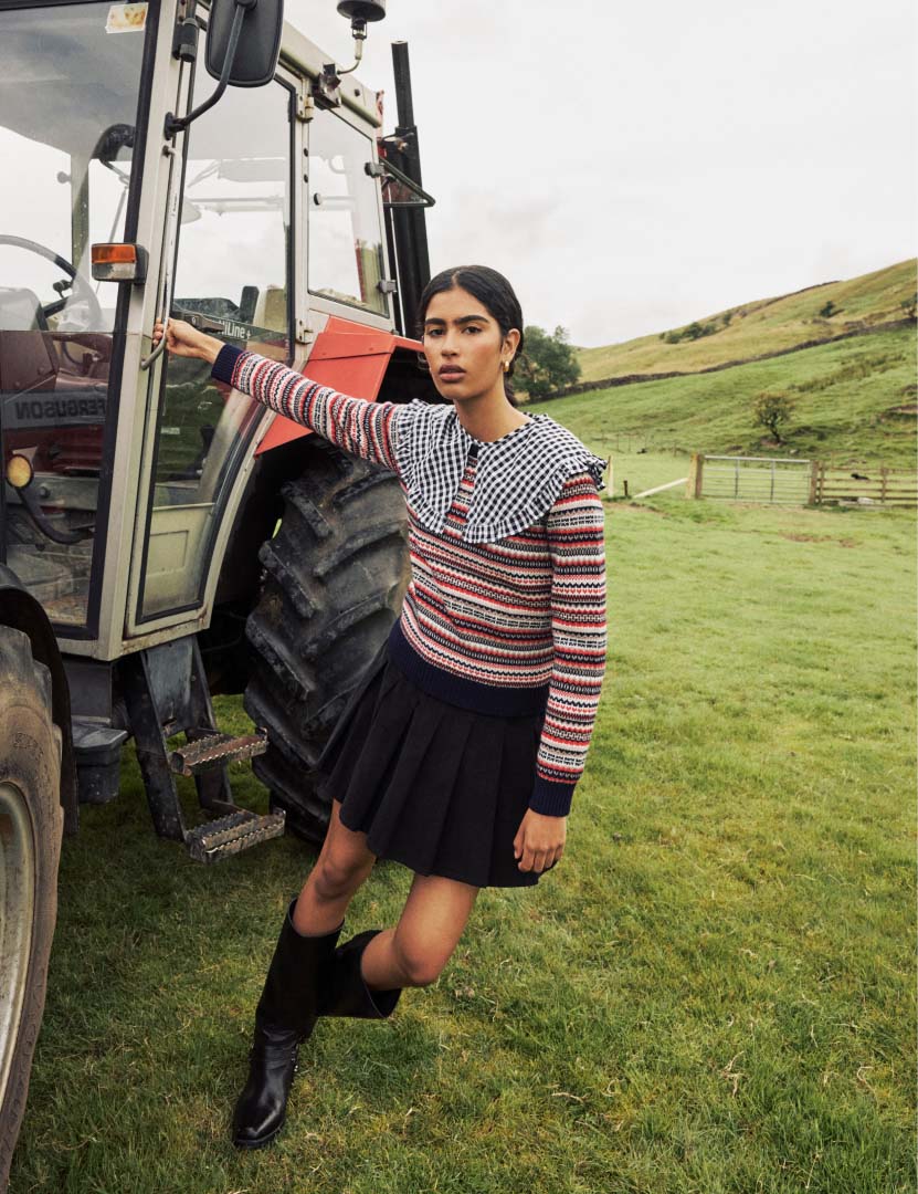 Black Gingham Peter Pan Collar Blouse