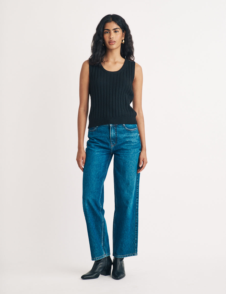 Black Scoop Neck Rib Knitted Vest