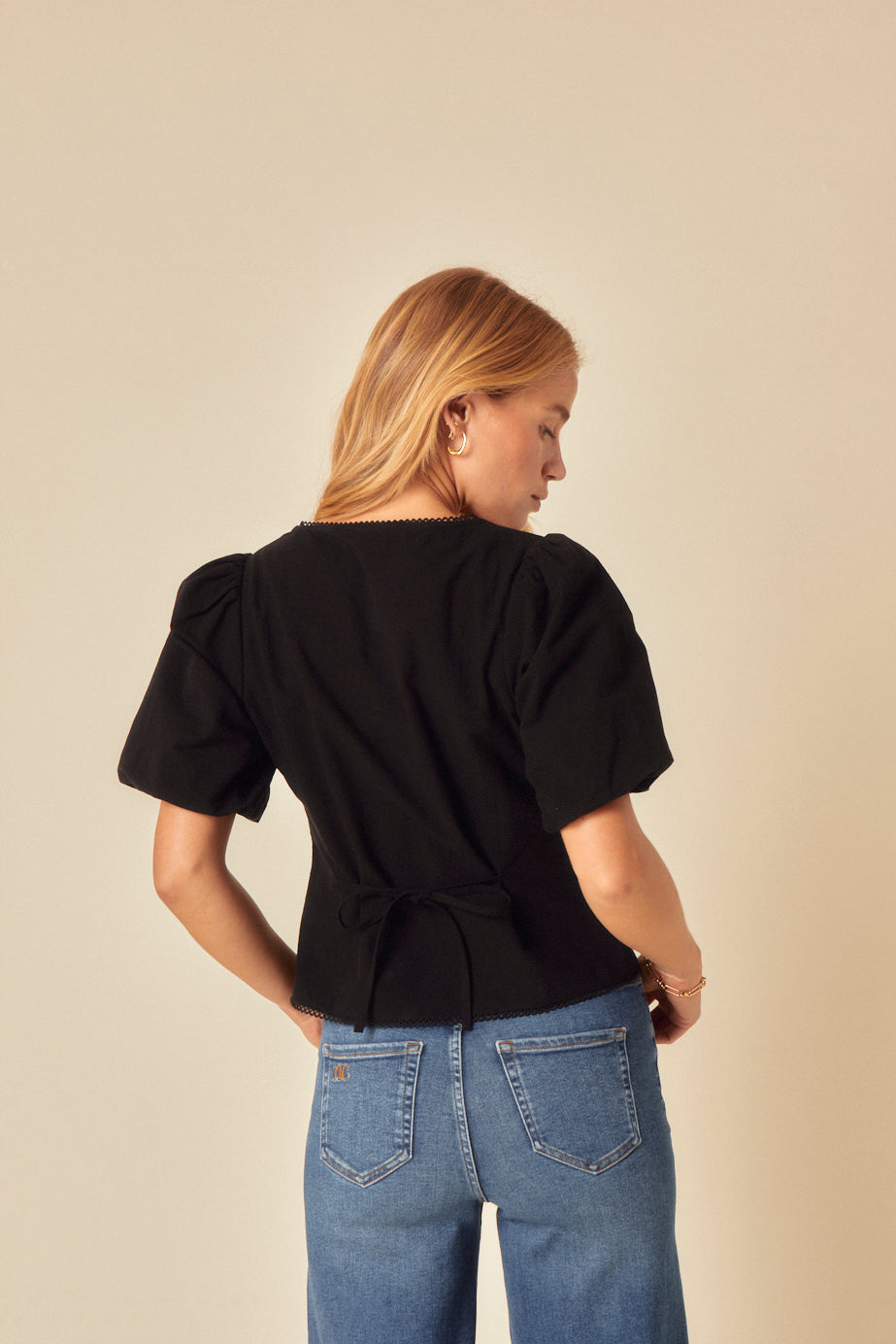 Black Puff Sleeve Top