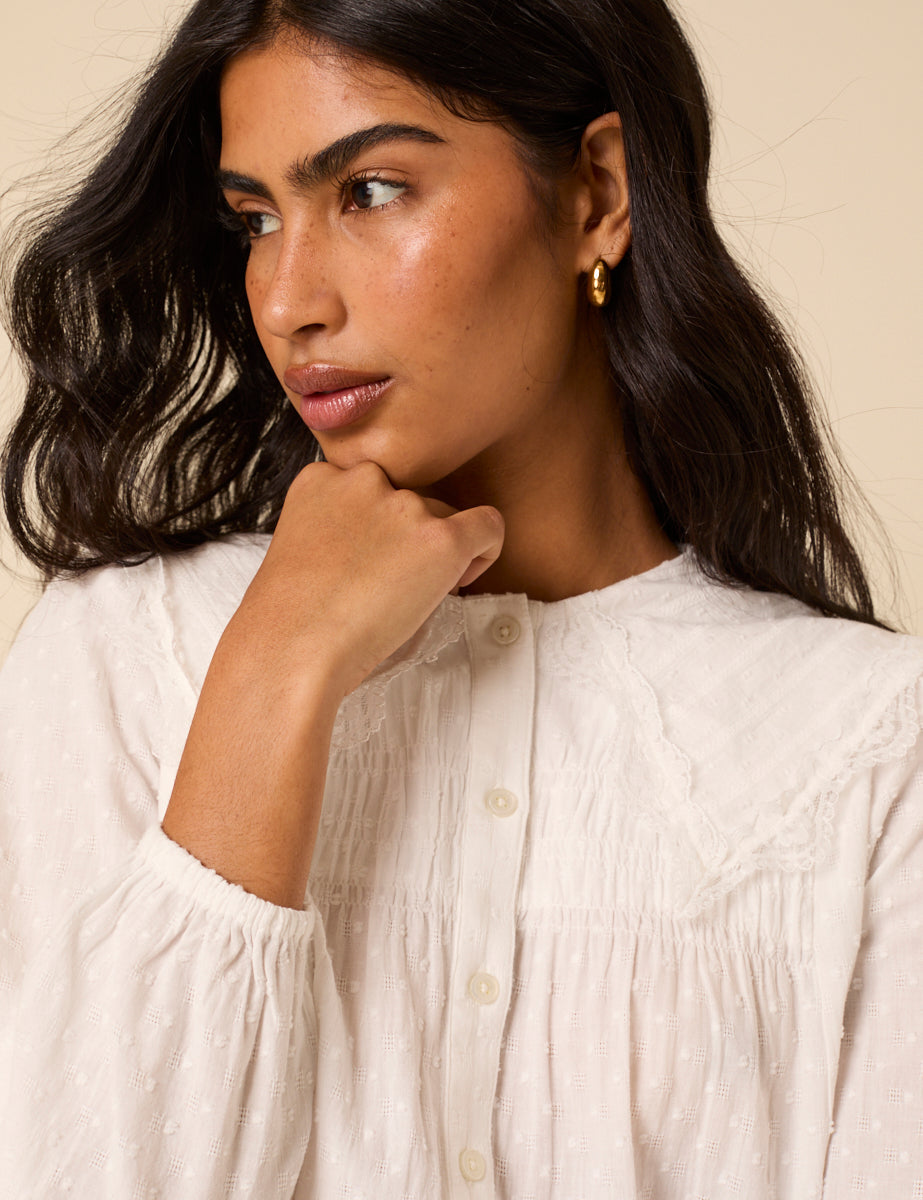 White Embroidered Peter Pan Collar Blouse
