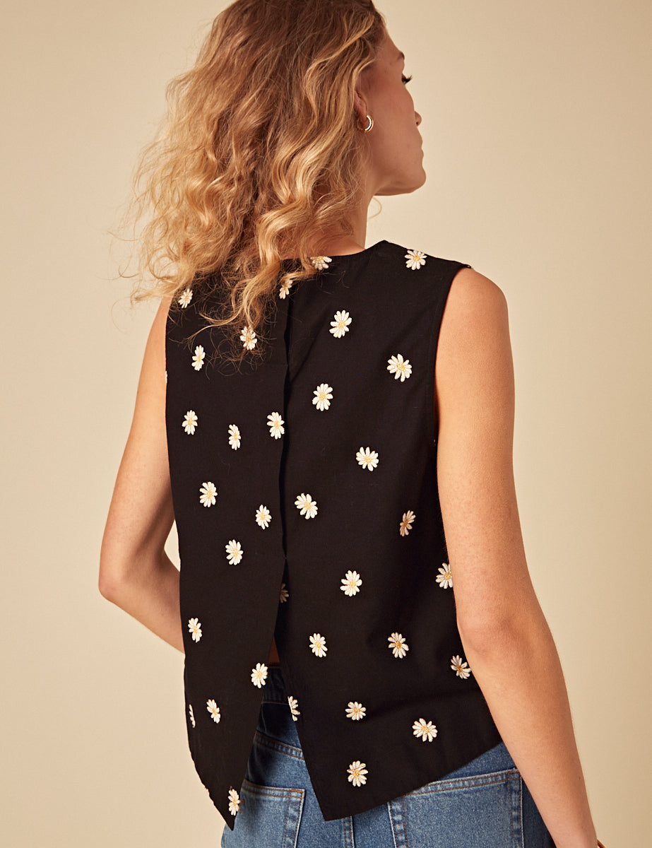 Elizabeth Scarlett Black Daisy Embroidered Swing Top