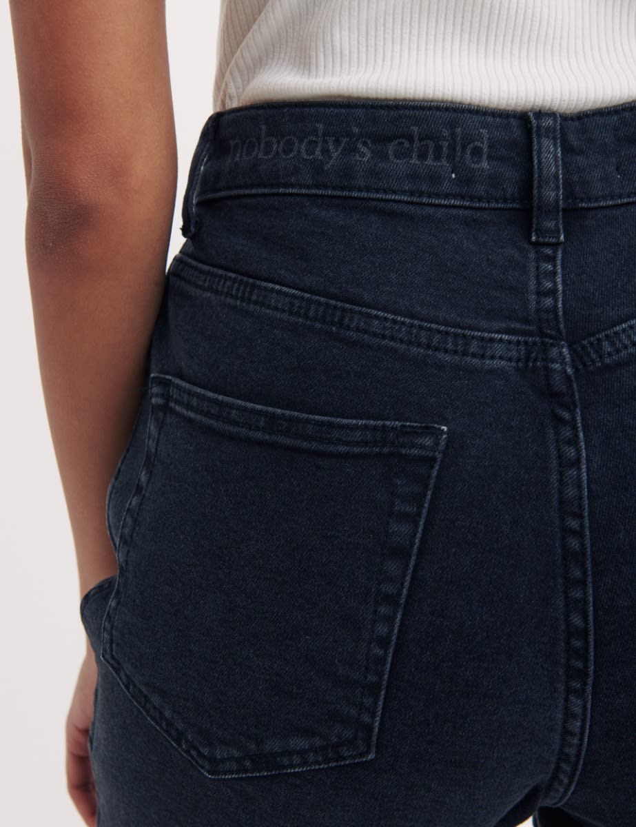 Mid Rise Skinny Jean Washed Black