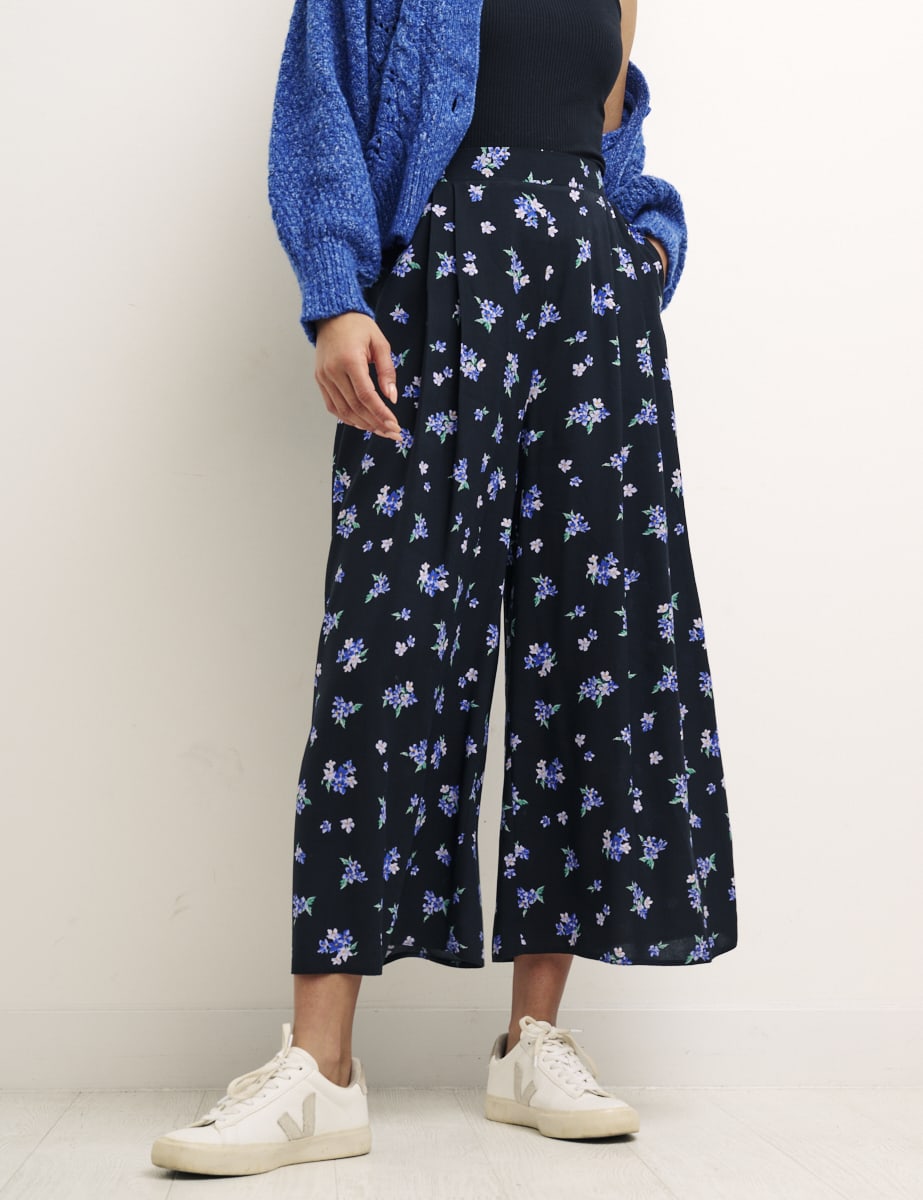 Ditsy Floral Zeena Trouser