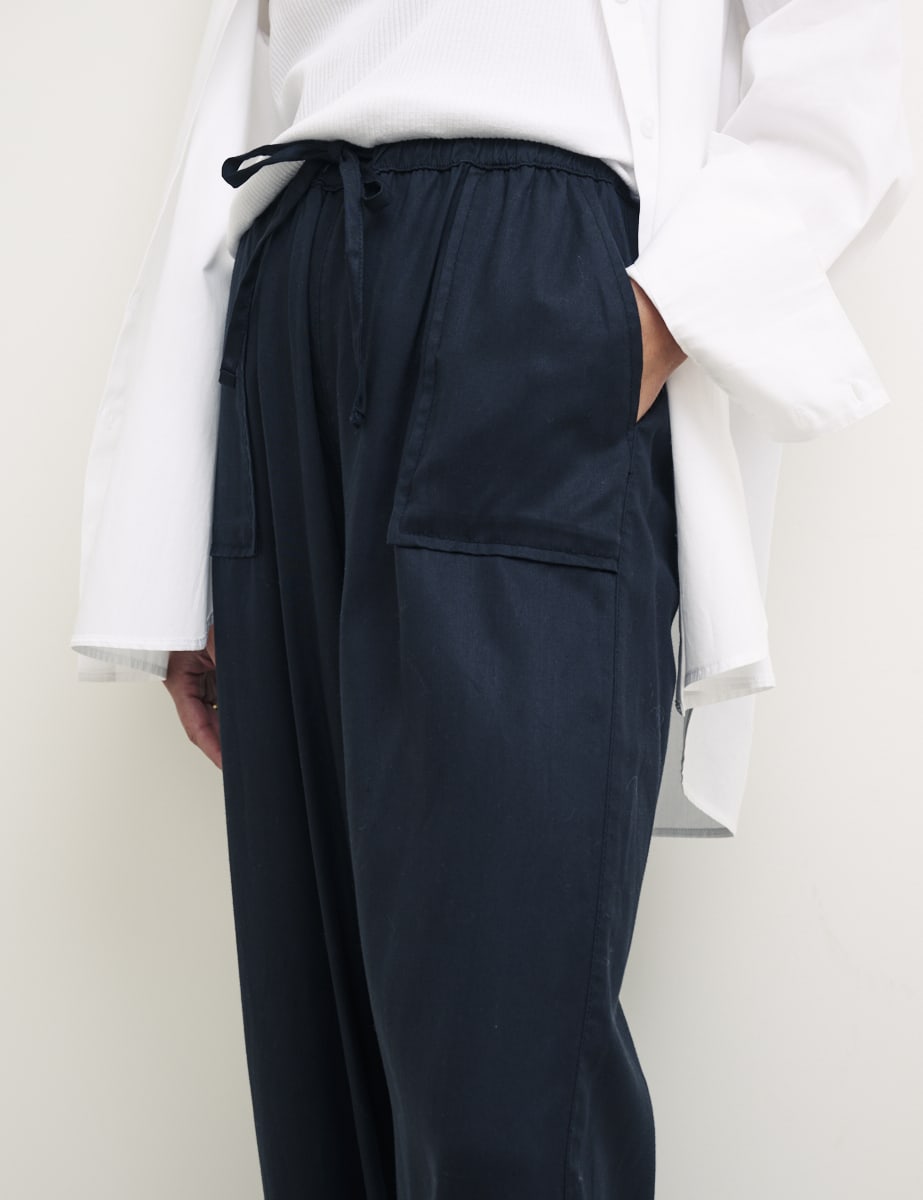 Black Wide Leg Drawstring Oli Trouser