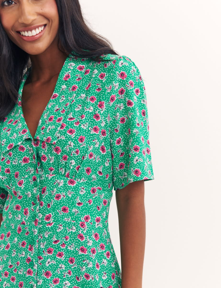 Green Ditsy Floral Daisy Mini Dress