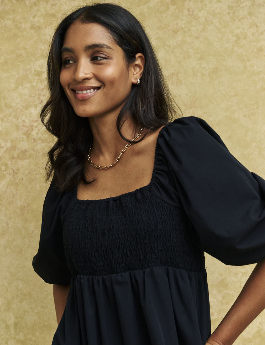 Black Kylie Midi Smock Dress