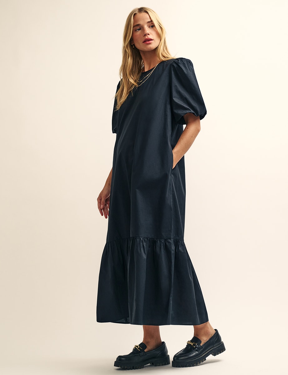 Black Sarah Smock Midi Dress