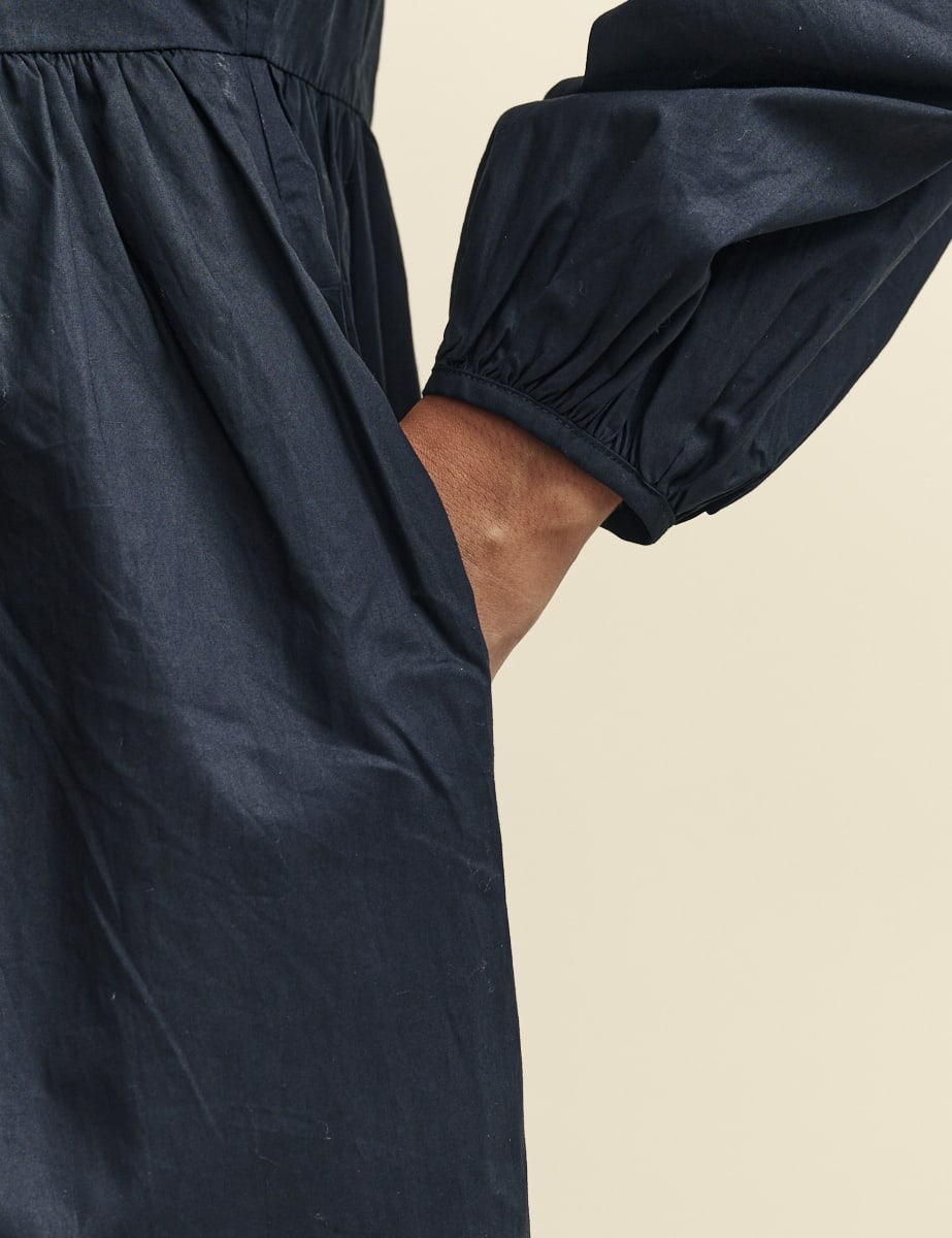 Black Long Sleeve Issy Smock Midi Dress