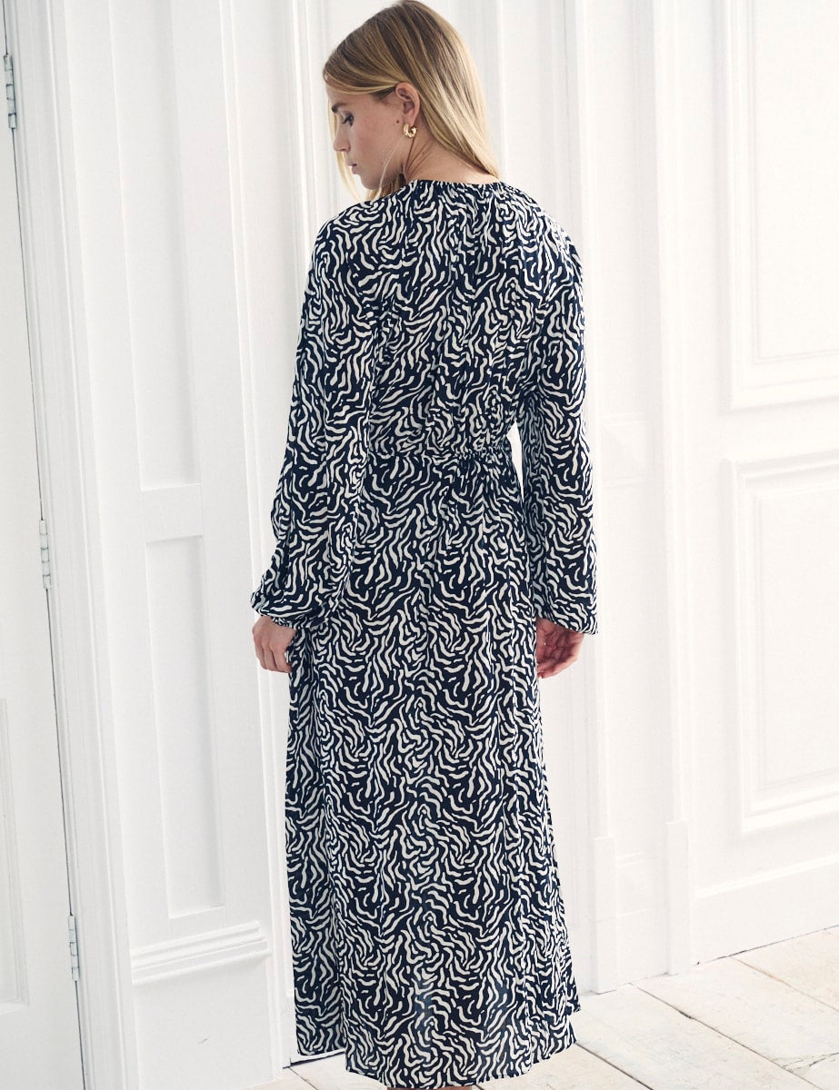 Black Printed Iris Midi Dress