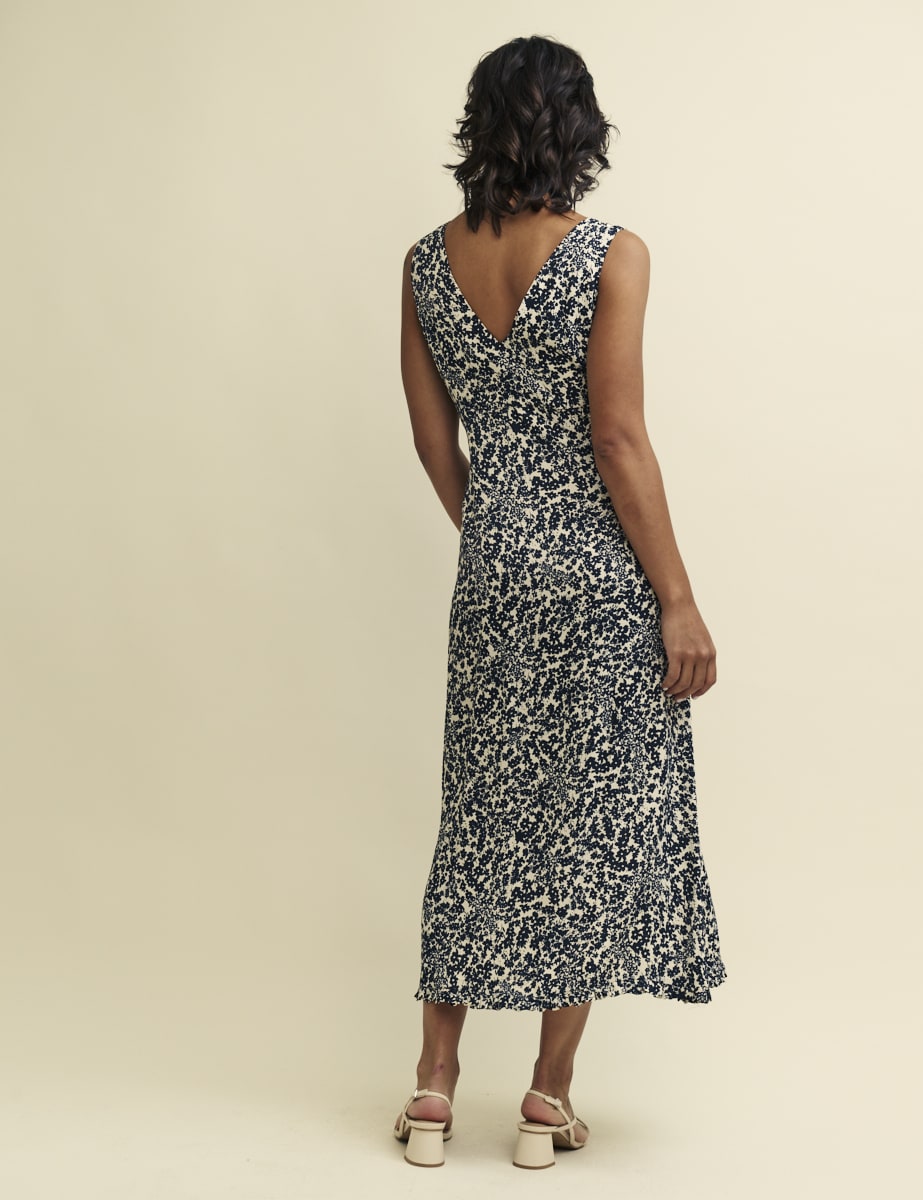 Black Ditsy Floral Clio Midi Dress
