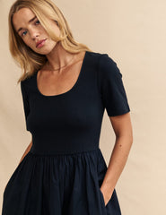 Black Short Sleeve Finn Midi Dress