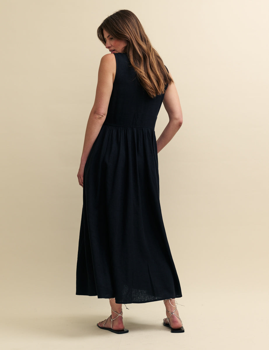 Black Sleeveless Starlight Midi Dress