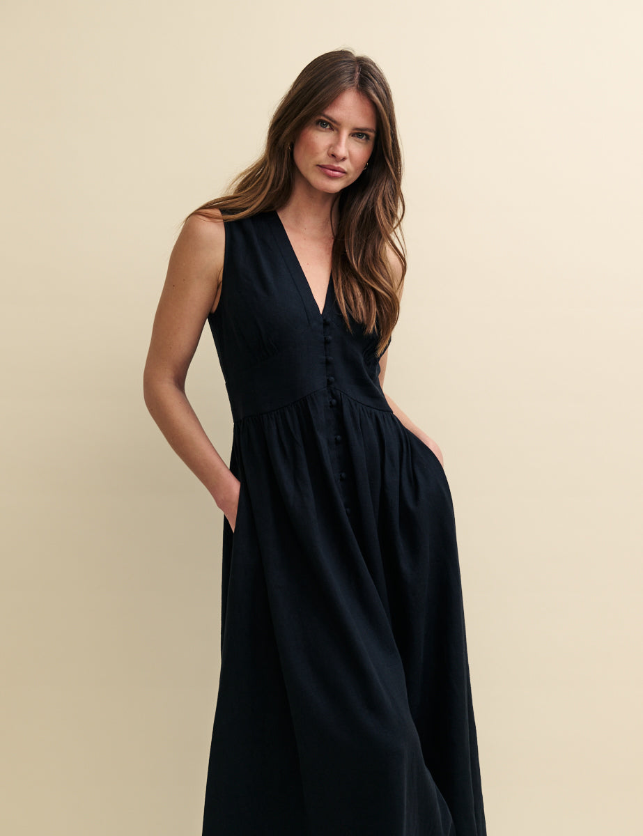 Black Sleeveless Starlight Midi Dress