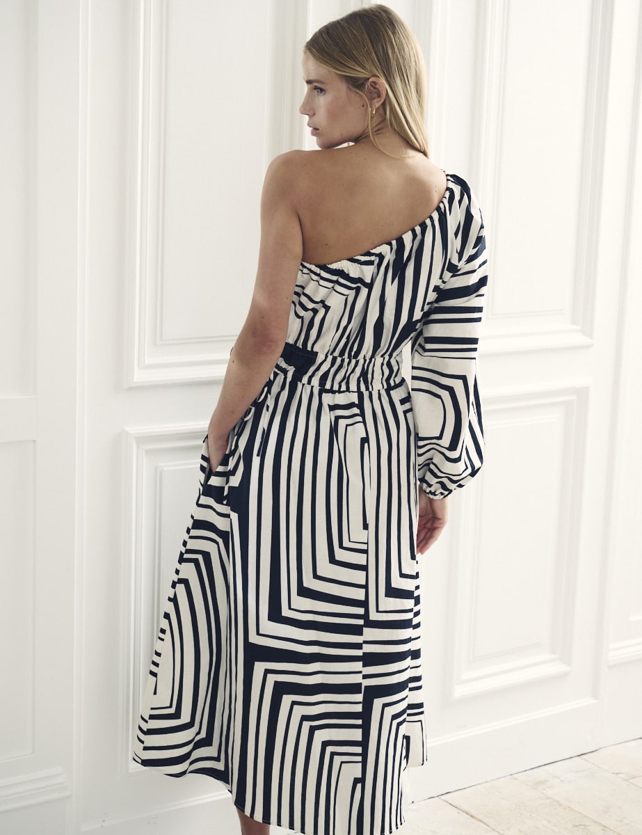 Black and White Printed One Shoulder Saffy Midi Dress