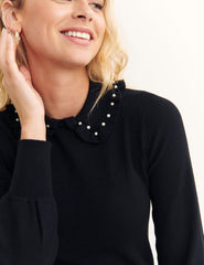 Black Scallop & Pearl Collar Knitted Top